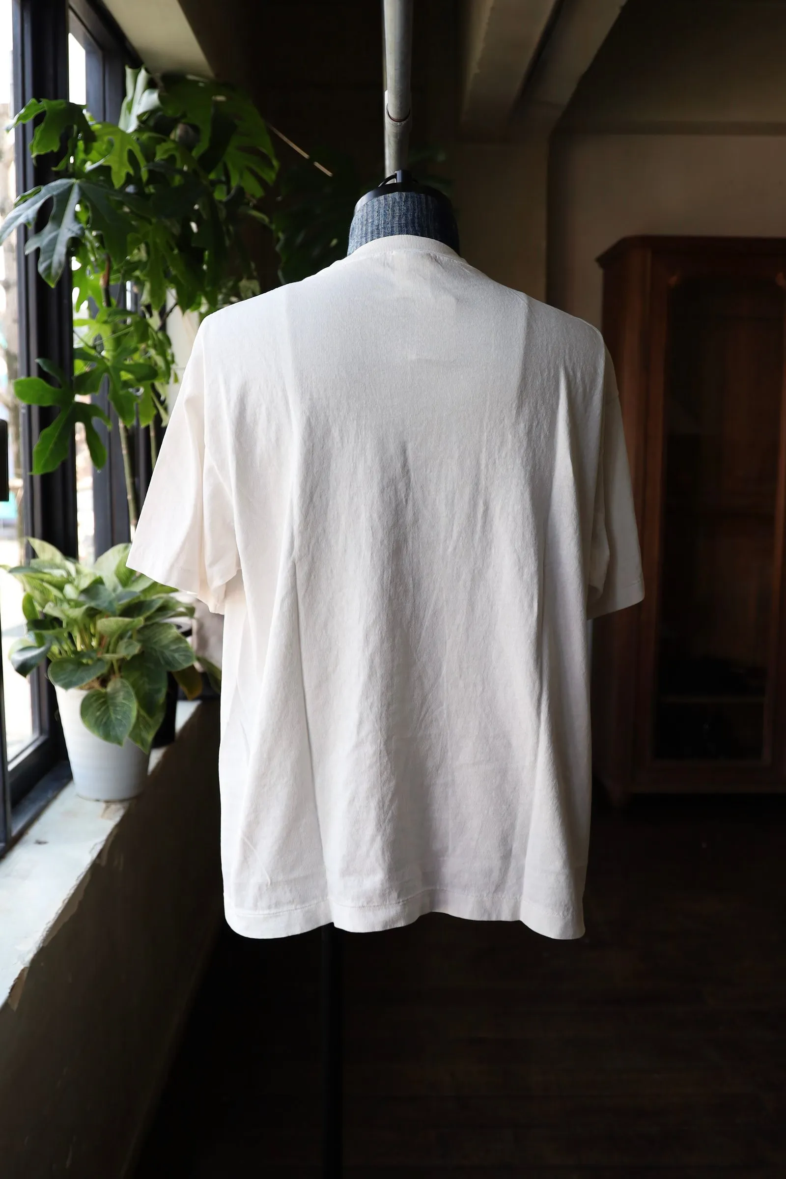 SAINT Mxxxxxx INSANE SS TEE/WHT Little Devil Angel TEE 100% INSANE slogan printed short sleeves off-white S-XL tube-woven fabric without side seams OE yarn original same weight correct version original main mark/wash mark/little angel security code original development no touch printing